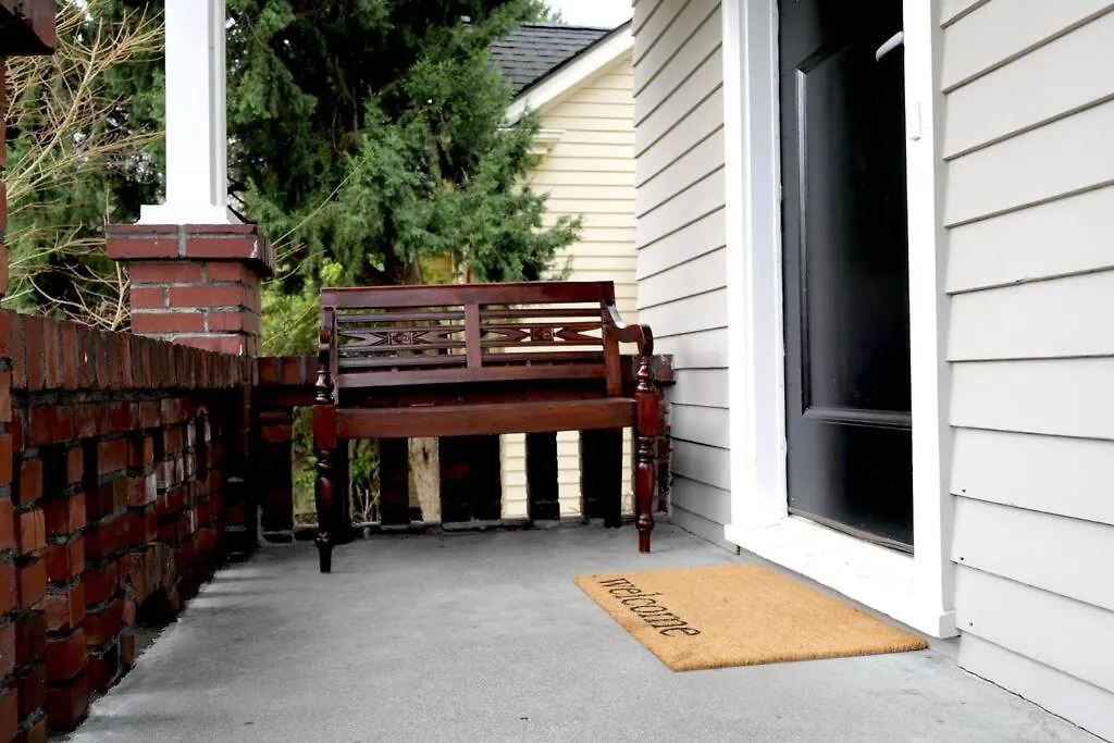 Quiet Uw Cottage By Ravenna Park-Perfect Location Seattle